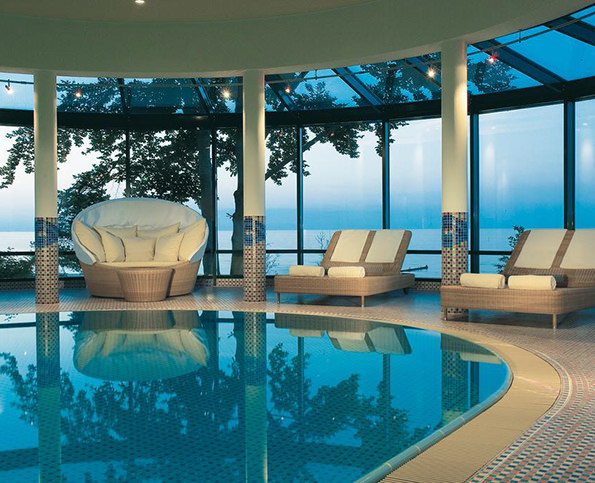 Schwimmbad Strandhotel Bansin